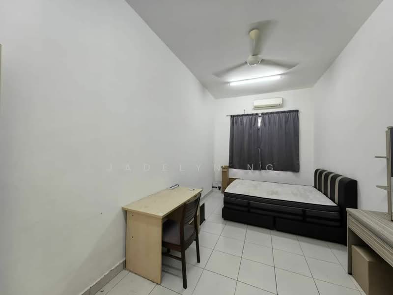 1-storey Terraced House for Sale in Bandar Putra (Kulai) - Jadelyn Ng - Bedroom - PropertyGuru.com.my