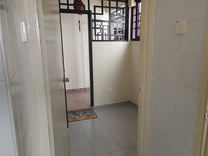 Condominium for Rent at The Golden Coast - Woon . - Entrance - PropertyGuru.com.my