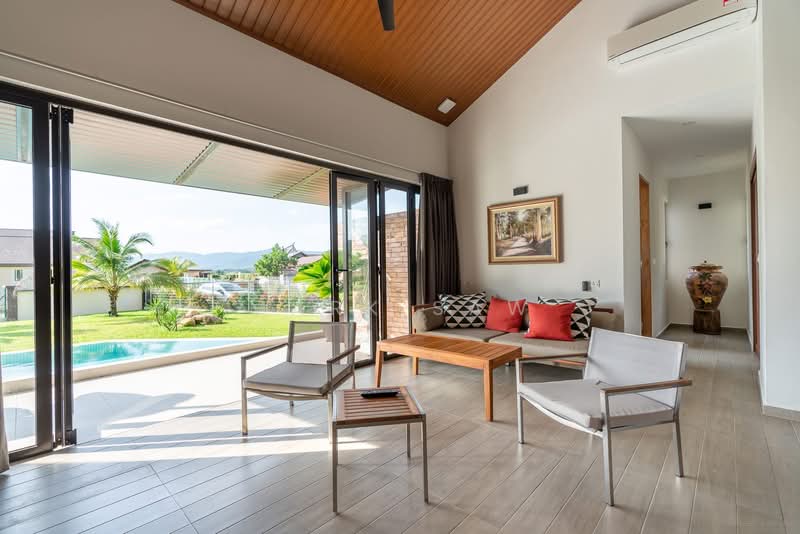 Villa Bunga Raya untuk Untuk Dijual - RM 2,650,000, Feb 2026 - Master bedroom - PropertyGuru.com.my