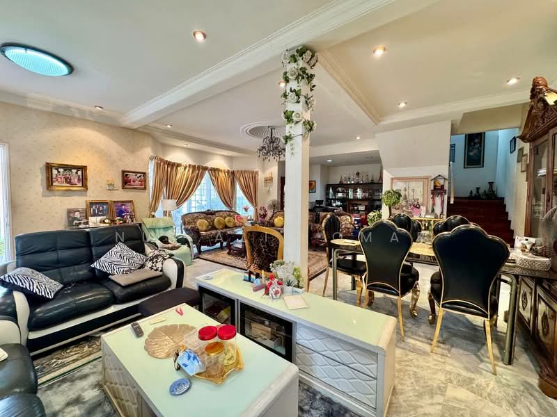 2-storey Terraced House for Sale in Shah Alam (Selangor) - Nur Alia Omar - Living Room - PropertyGuru.com.my