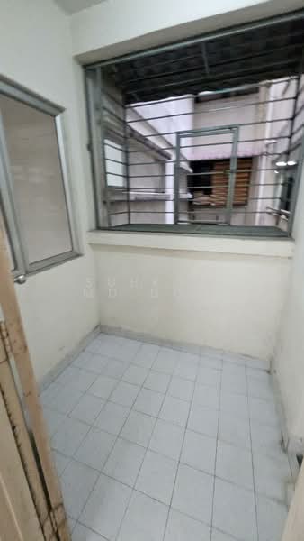 Kondominium untuk Dijual di Park Avenue - Suhkor Md Dom - Balcony - PropertyGuru.com.my