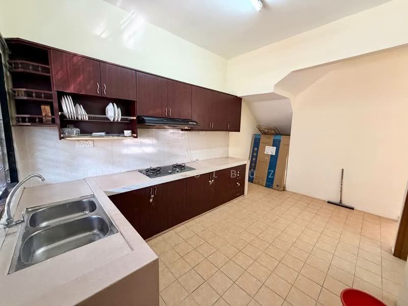Bandar Baru Bangi untuk Untuk Dijual - RM 540,000, Apr 2026 - Kitchen - PropertyGuru.com.my