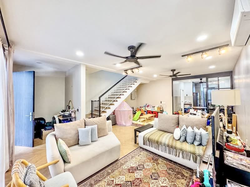 2-storey Terraced House for Sale in Elmina (Shah Alam) - Alif Saad - Living Room - PropertyGuru.com.my