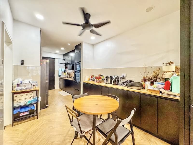 2-storey Terraced House for Sale in Elmina (Shah Alam) - Alif Saad - Kitchen - PropertyGuru.com.my