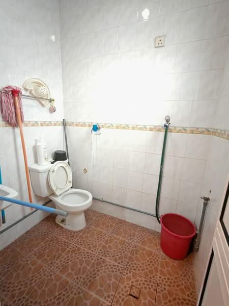 2-storey Terraced House for Sale in Taman Nusa Bestari (Iskandar Puteri (Nusajaya)) - Yuzhi Lim - Bathroom - PropertyGuru.com.my
