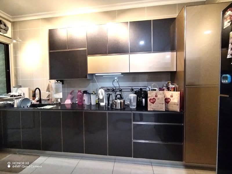 3-storey Terraced House for Sale in Shah Alam (Selangor) - MC Soh - Kitchen - PropertyGuru.com.my