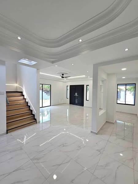 2-storey Terraced House for Sale in Taman Daya (Johor Bahru) - Jemie . - Living Room - PropertyGuru.com.my