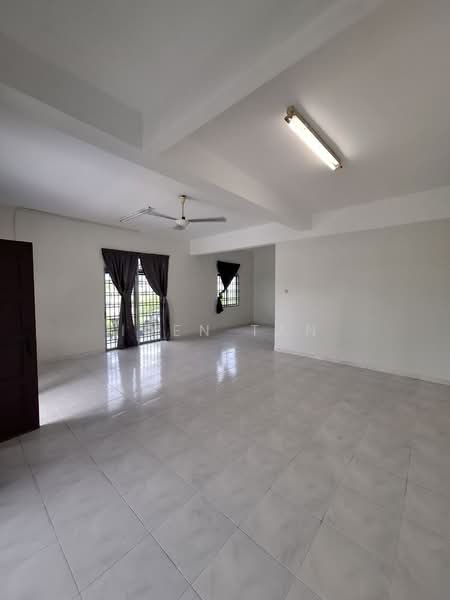 2-storey Terraced House for Sale in Skudai (Johor) - Iden Tan - Living Room - PropertyGuru.com.my