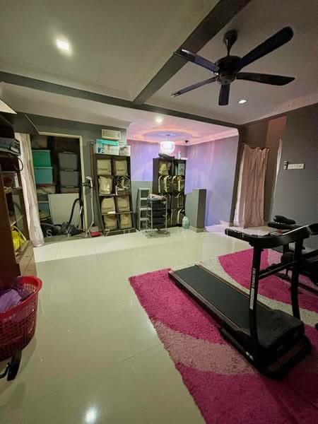 2-storey Terraced House for Sale in Saujana Puchong (Puchong) - Syazue Wanie - Living Room - PropertyGuru.com.my