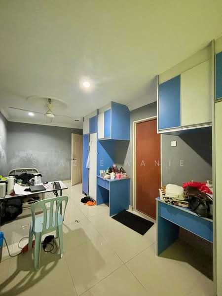 2-storey Terraced House for Sale in Saujana Puchong (Puchong) - Syazue Wanie - Bedroom - PropertyGuru.com.my