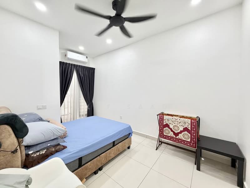 2-storey Terraced House for Sale in Elmina (Shah Alam) - Alif Saad - Bedroom - PropertyGuru.com.my