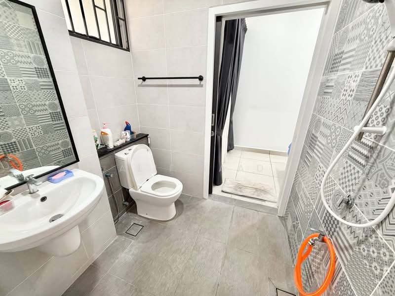 2-storey Terraced House for Sale in Elmina (Shah Alam) - Alif Saad - Bathroom - PropertyGuru.com.my