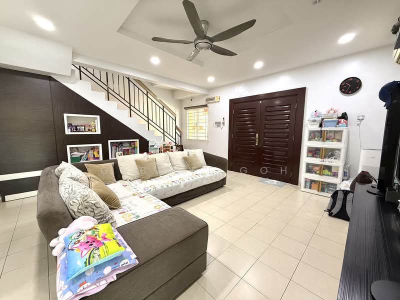 2-storey Terraced House for Sale in Setia Impian (Setia Alam) - GABRIEL GOH - Living Room - PropertyGuru.com.my