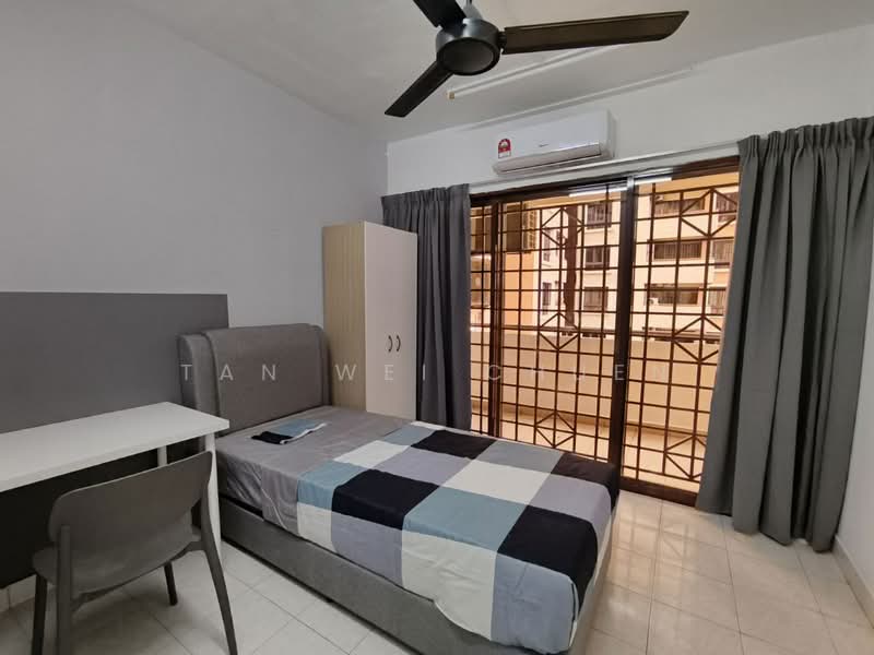 Condominium for Rent at Palm Spring @ Damansara - Tan Wei Chuen - Bedroom - PropertyGuru.com.my