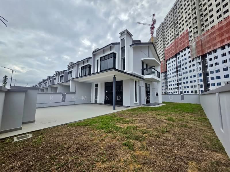 2-storey Terraced House for Sale in Taman Mount Austin (Tebrau) - Raymond Fong - Exterior - PropertyGuru.com.my