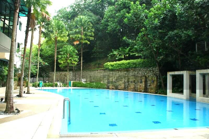 Alpine Tower untuk Untuk Disewa - RM 2,200 /bulan, Feb 2026 - Pool - PropertyGuru.com.my