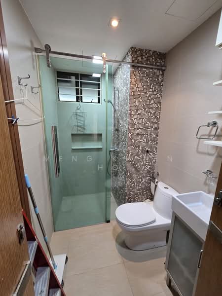 Condominium for Sale at Mutiara Oriental - Meng Khuen Ho - Bathroom - PropertyGuru.com.my