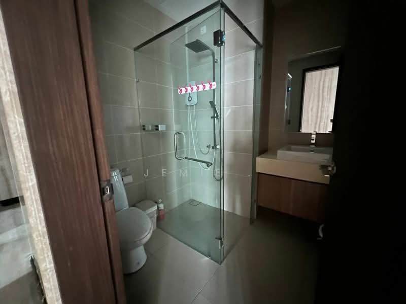 Service Residence for Rent at Green Haven - Jemie . - Bathroom - PropertyGuru.com.my