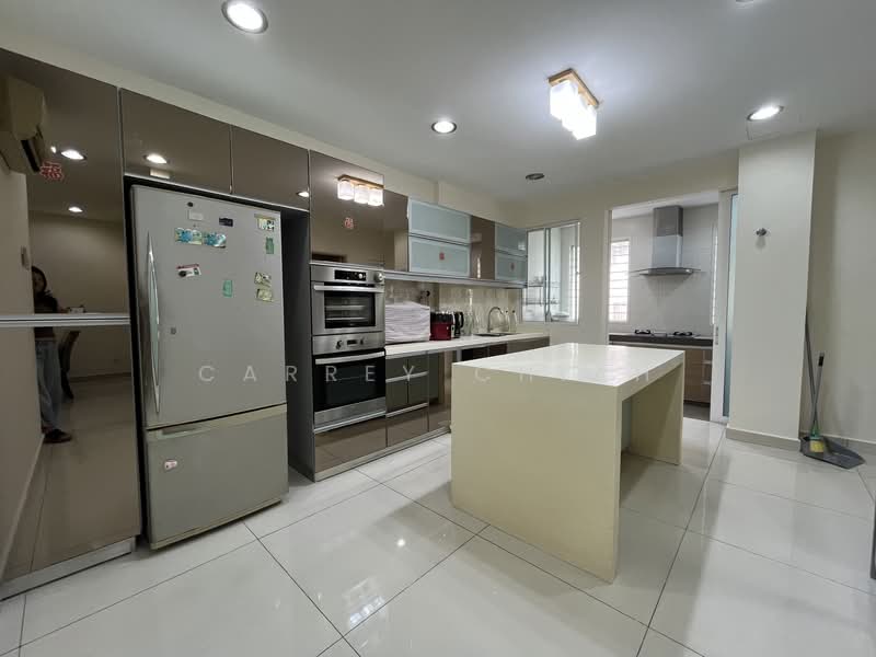 2-storey Terraced House for Rent in Bandar Puteri Puchong (Puchong) - Carrey Chiah - Kitchen - PropertyGuru.com.my