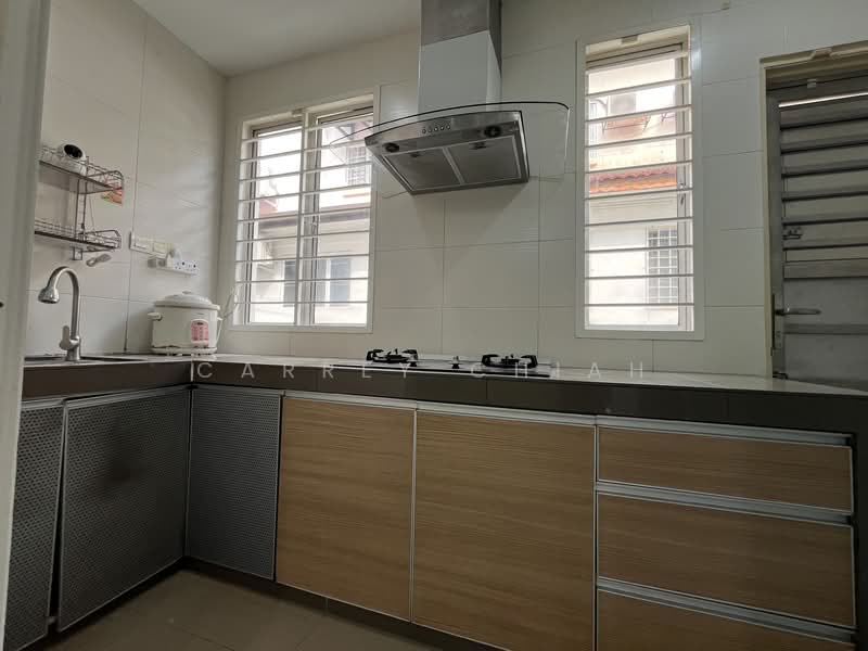 2-storey Terraced House for Rent in Bandar Puteri Puchong (Puchong) - Carrey Chiah - Kitchen - PropertyGuru.com.my