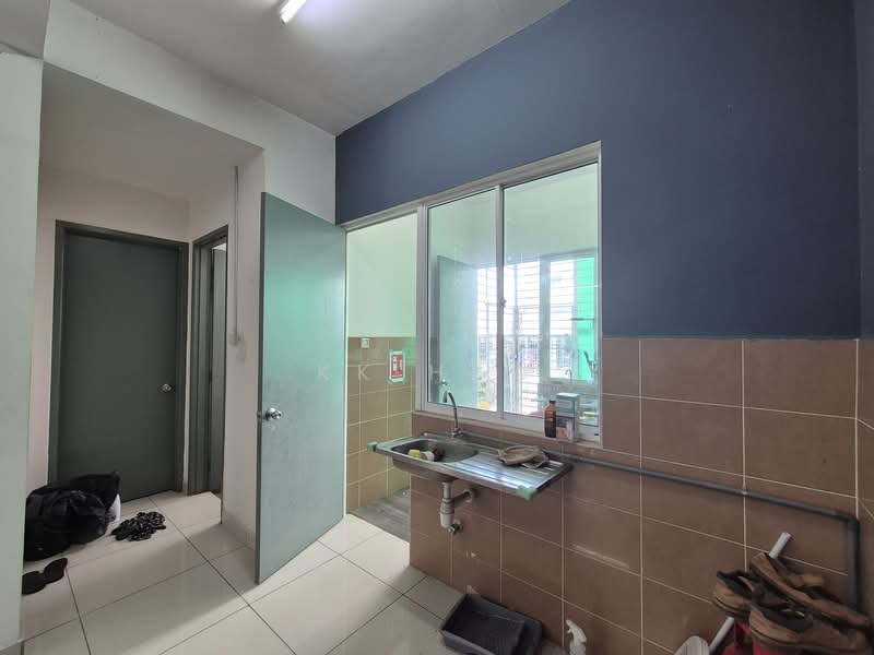 Taman Tiara East untuk Untuk Dijual - RM 469,800, Feb 2026 - Kitchen - PropertyGuru.com.my