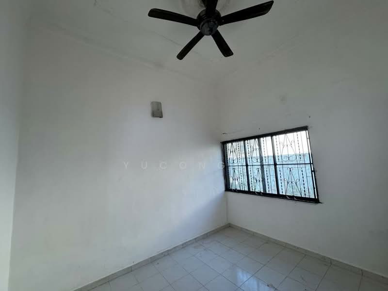 Semi-Detached House for Sale in Taman Ungku Tun Aminah (Skudai) - Yucong . - Interior - PropertyGuru.com.my