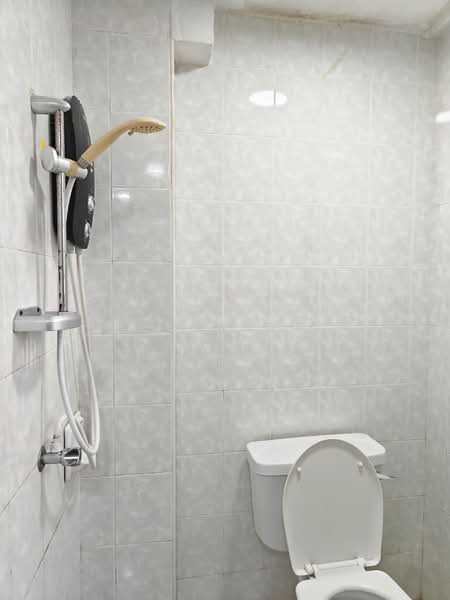 The Straits View Condominium untuk Untuk Disewa - RM 2,000 /bulan, Feb 2026 - Bathroom - PropertyGuru.com.my