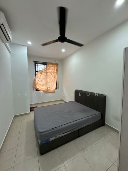 2-storey Terraced House for Rent in Taman Sri Sentosa 2 (Kulai) - Frain Cheong - Bedroom - PropertyGuru.com.my