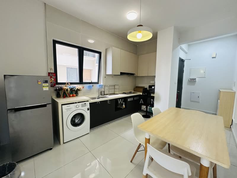 Condominium for Rent at Bay Point @ Country Garden Danga Bay - Andrew Ang - Kitchen - PropertyGuru.com.my