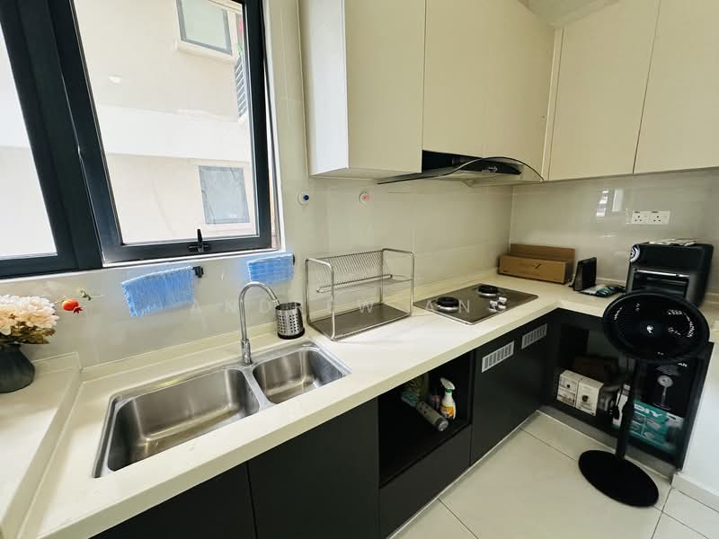 Condominium for Rent at Bay Point @ Country Garden Danga Bay - Andrew Ang - Kitchen - PropertyGuru.com.my
