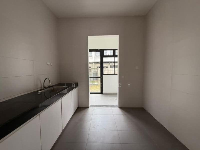 2-storey Terraced House for Sale in Johor Bahru (Johor) - JB Wendy - Kitchen - PropertyGuru.com.my