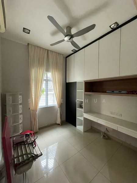 Semi-Detached House for Sale in Aman Perdana (Kapar) - Steve Chua - Study - PropertyGuru.com.my