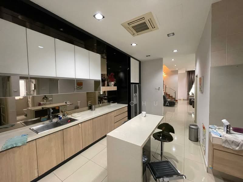 Semi-Detached House for Sale in Aman Perdana (Kapar) - Steve Chua - Kitchen - PropertyGuru.com.my
