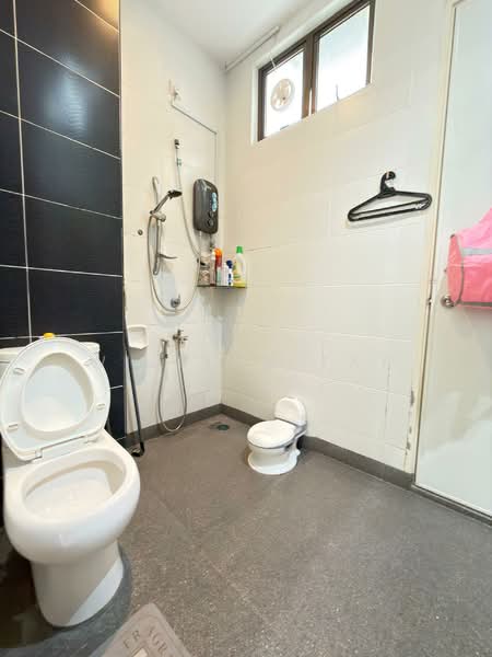 Semi-Detached House for Sale in Setia Tropika (Johor Bahru) - William Tay - Bathroom - PropertyGuru.com.my