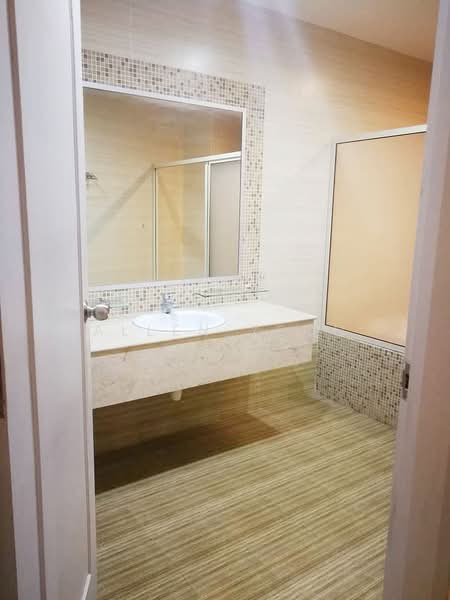 Condominium for Sale at The View Condominium - Allen Yeoh - Bathroom - PropertyGuru.com.my