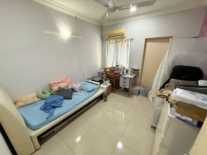 2-storey Terraced House for Sale in Alam Damai (Cheras) - Danilo Lim - Bedroom - PropertyGuru.com.my