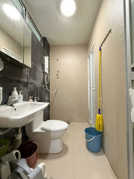 2-storey Terraced House for Sale in Alam Damai (Cheras) - Danilo Lim - Bathroom - PropertyGuru.com.my