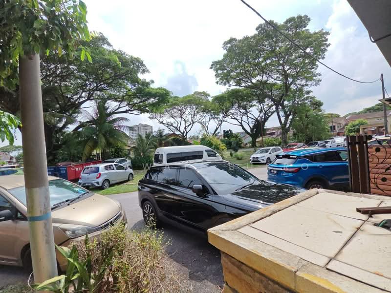 1.5-storey Terraced House for Sale in Seksyen 28, Taman Alam Megah (Shah Alam) - Salawati Busro - Exterior - PropertyGuru.com.my