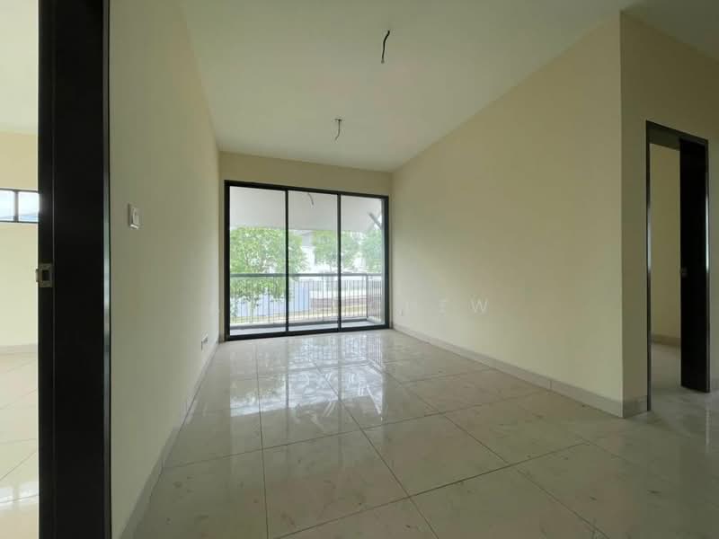 2-storey Terraced House for Sale in Taman Glenmarie (Johor Bahru) - Alan Chew - Living Room - PropertyGuru.com.my