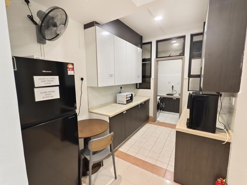 Kondominium untuk Disewa di Pelangi Utama - Kevin Tan - Kitchen - PropertyGuru.com.my