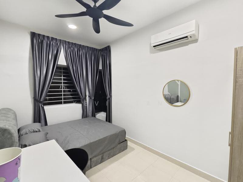 Kondominium untuk Disewa di Pelangi Utama - Kevin Tan - Bedroom - PropertyGuru.com.my
