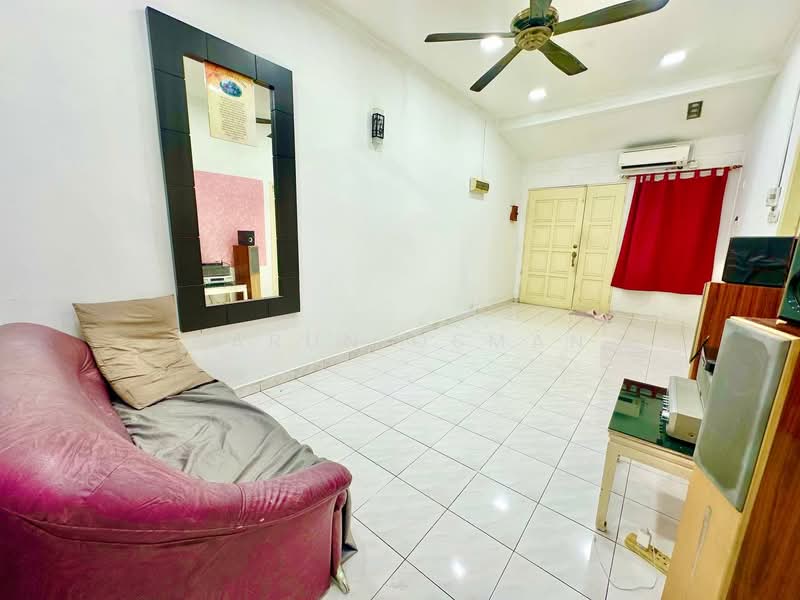 1-storey Terraced House for Sale in Seri Kembangan (Selangor) - Harun Osman - PropertyGuru.com.my