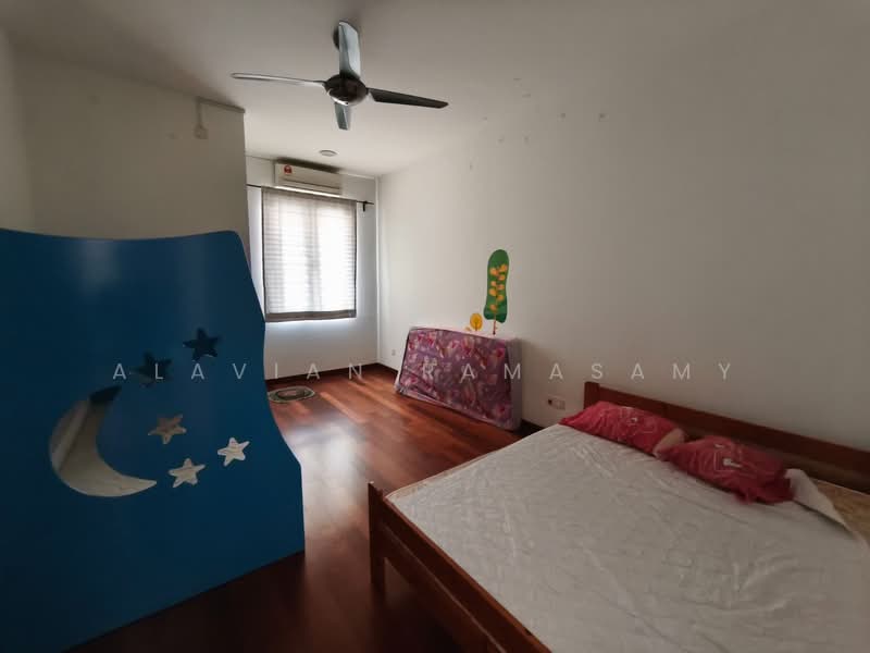 Terraced House for Sale in Alam Impian (Shah Alam) - Alavian Ramasamy - Bedroom - PropertyGuru.com.my
