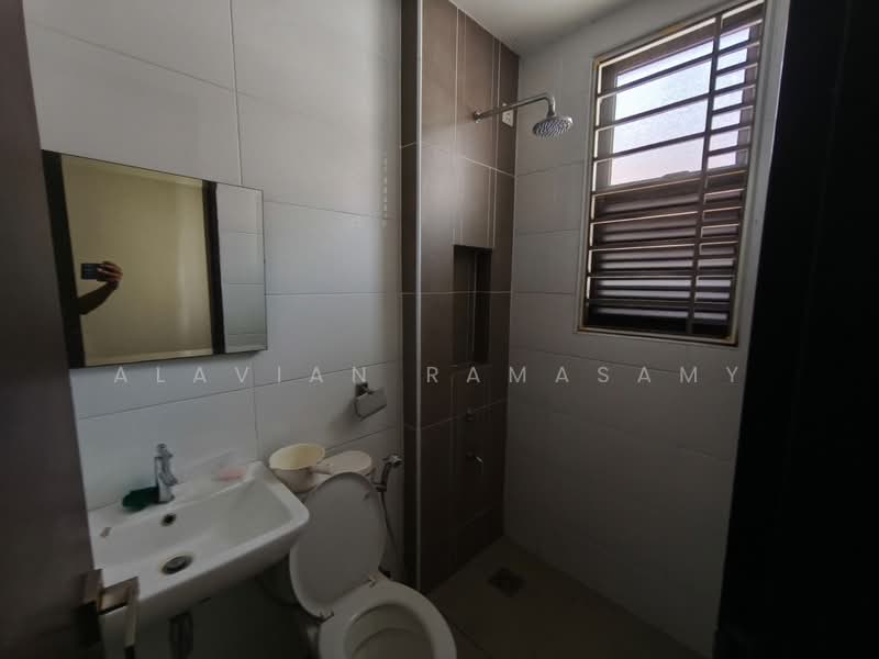 Terraced House for Sale in Alam Impian (Shah Alam) - Alavian Ramasamy - Bathroom - PropertyGuru.com.my