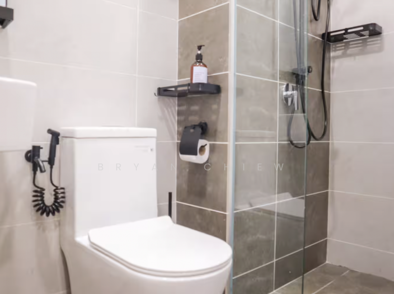 Service Residence for Sale at Twin Tower Residence - Bryan Chiew - Bathroom - PropertyGuru.com.my