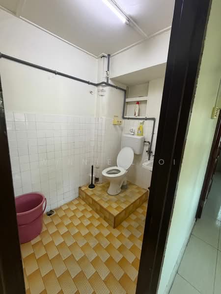 Terraced House for Sale in Taman Kok Lian (Jalan Kuching) - Winnie Looi - Bathroom - PropertyGuru.com.my