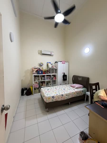 1-storey Terraced House for Sale in Taman Seri Austin (Tebrau) - Victor Lim - PropertyGuru.com.my