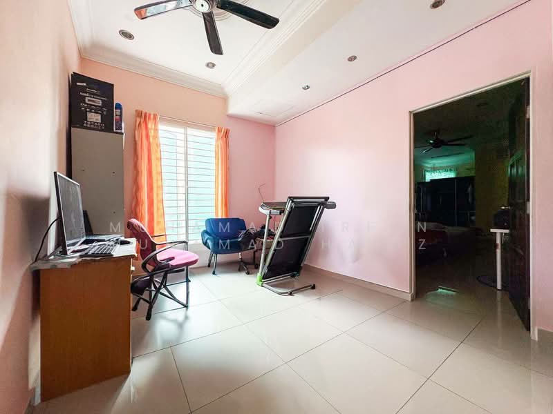 Seksyen 27 @ Shah Alam untuk Untuk Dijual - RM 725,000, Feb 2026 - Family Area - PropertyGuru.com.my