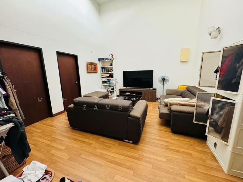 2-storey Terraced House for Sale in Denai Alam (Shah Alam) - Mohd Zakri Mohd Zamberi - Living Room - PropertyGuru.com.my