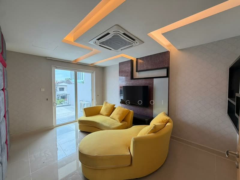 Semi-Detached House for Rent in Sri Petaling (Kuala Lumpur) - Hugo Gooi - Living Room - PropertyGuru.com.my